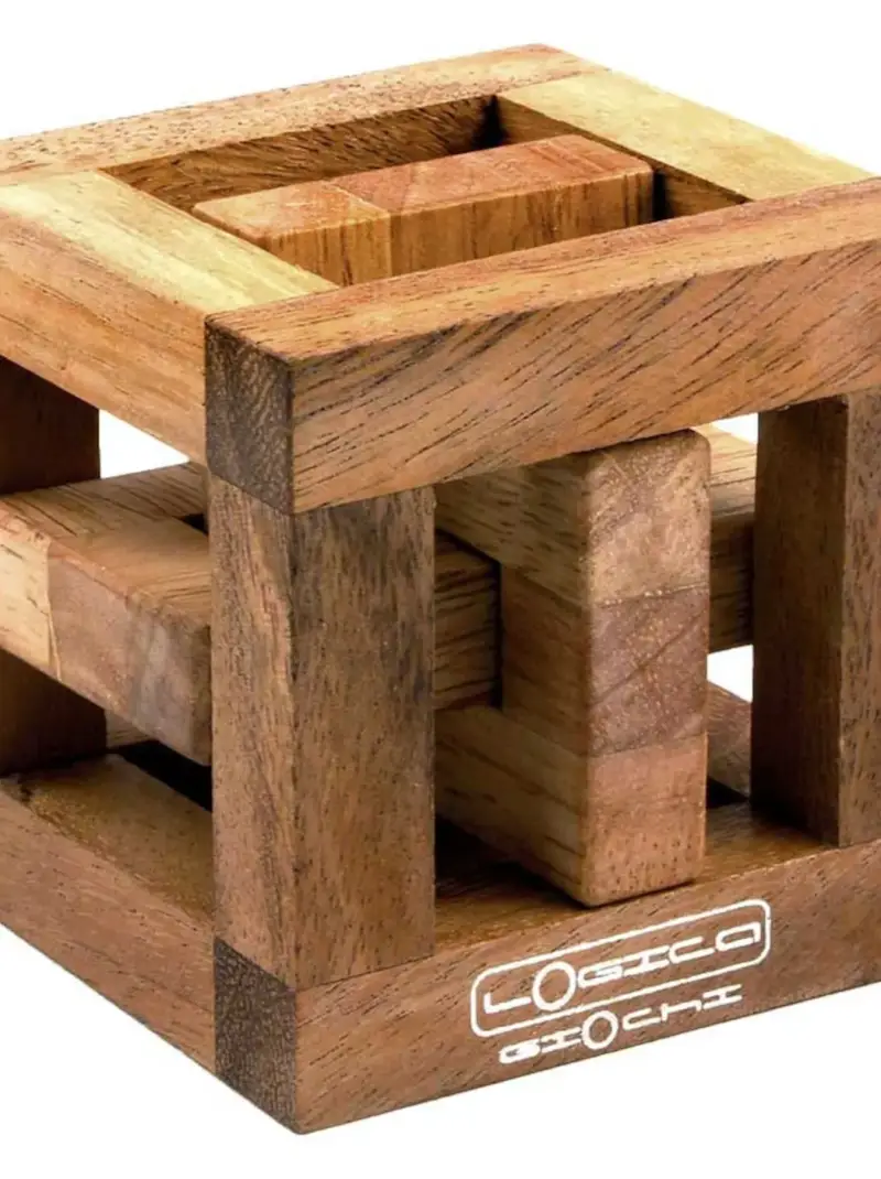 Catch Lock Wooden Desktop Puzzle Sculpture
